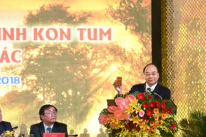 Thủ tướng dự Hội nghị đầu tư phát triển Sâm Ngọc Linh và các dược liệu khác