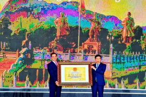 Hải Phòng đón nhận Bằng xếp hạng Di tích lịch sử Quốc gia Khu Di tích Bạch Đằng Giang