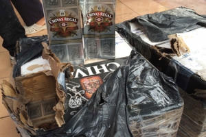 Hà Nội: Bắt giữ lô hàng "ngoại" không hóa đơn, chứng từ