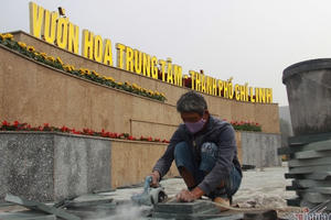 Bên trong TP Chí Linh sau 10 ngày phong toả dịp cận Tết