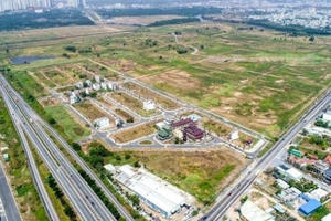 Doanh nghiệp BĐS đang phải "ăn dần" vào tiền tích cóp