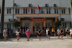 Hơn 40 đối tượng tụ tập hát karaoke trong mùa dịch, một số "phê" ma tuý