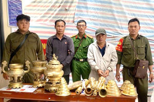 Tóm gọn 2 đối tượng trộm cắp đồ thờ, có nhiều tiền án ở Đồng Tháp