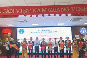 Thành lập, bổ nhiệm Ban Giám đốc BHXH khu vực XVIII