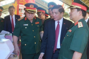 Toàn quân ra quân huấn luyện năm 2020