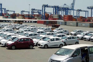 Ô tô nguyên chiếc nhập khẩu từ Indonesia và Thái Lan chiếm 90% thị phần