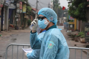 Chủ tịch UBND tỉnh Bắc Kạn yêu cầu các Sở, ban, ngành cùng chung tay đẩy lùi đại dịch Covid-19 Chủ tịch UBND tỉnh Bắc Kạn yêu cầu các Sở, ban, ngành cùng chung tay đẩy lùi đại dịch Covid-19