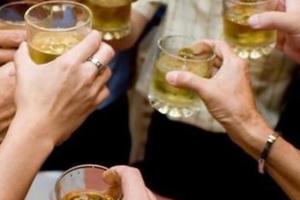 3 thói quen ăn uống khiến tăng huyết áp