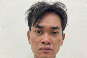 Bắt giữ đối tượng tạt xăng đòi "hỏa thiêu” người khác vì ghen tuông