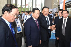 Các địa phương hội tụ đủ điều kiện để phát triển nhanh, bền vững Các địa phương hội tụ đủ điều kiện để phát triển nhanh, bền vững