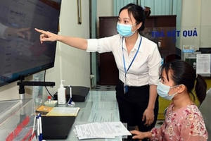 Đẩy mạnh chuyển đổi số toàn diện tiếp nhận, giải quyết thủ tục hành chính