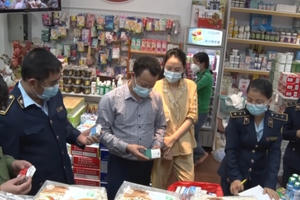 Hà Nam tạm giữ lô thuốc hỗ trợ phòng, chống Covid-19 không có giấy tờ