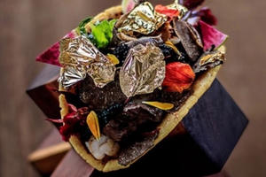 Tin được không: Ăn bánh Tacos của Mexico bằng "nuốt" một chiếc ô tô! Tin được không: Ăn bánh Tacos của Mexico bằng "nuốt" một chiếc ô tô!