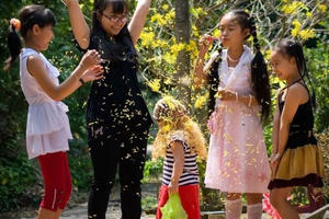 Tết, tìm đâu ra chỗ gửi con!