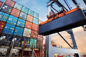 Biznews: Mua sắm tiêu dùng giảm mạnh vì dịch Covid-19