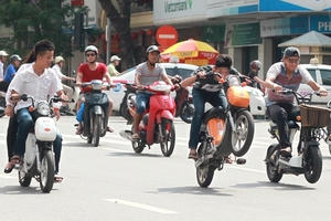 Ngày mai 1/8 hơn 100 lỗi vi phạm giao thông sẽ tăng mức phạt