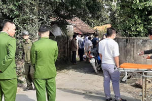 Mẹ chết trong tư thế treo cổ, con gái tử vong giữa sân với nhiều dấu hiệu bất thường