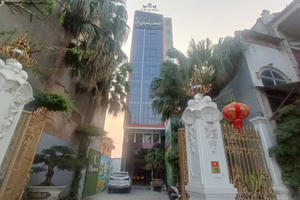 Công an tỉnh Bắc Giang giải cứu 18 cô gái bị giam lỏng trong quán karaoke, massage Moonlight