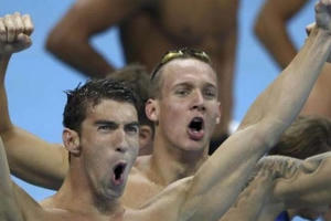 Michael Phelps giành tấm HCV đầu tiên tại Olympic 2016