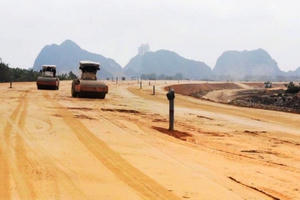 Xử lý nghiêm các bộ, địa phương giải ngân chậm dự án đầu tư công