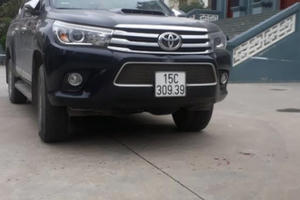 Hải Phòng: Bất cẩn lùi xe kẹp chết cháu bé 22 tháng tuổi Hải Phòng: Bất cẩn lùi xe kẹp chết cháu bé 22 tháng tuổi