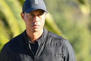 'Ông hoàng làng golf' Tiger Woods gặp tai nạn xe hơi