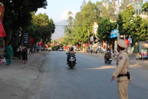 Thói quen uống rượu của người vùng cao “cúi chào” Nghị định 100