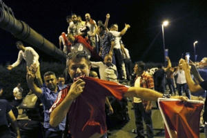 Thời sự 9h ngày 16/7/2016: Âm mưu đảo chính ở Thổ Nhĩ Kỳ