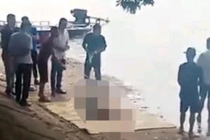 Bàng hoàng phát hiện thi thể cô gái nổi trên hồ Linh Đàm