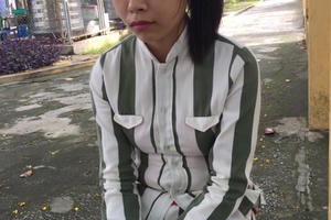 Ánh sáng le lói của cô gái mang trọng tội với em trai mong được cha tha thứ