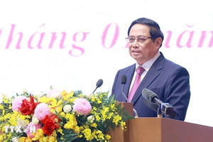 Thực hiện thủ tục hành chính thông suốt khi triển khai chính quyền địa phương 2 cấp Thực hiện thủ tục hành chính thông suốt khi triển khai chính quyền địa phương 2 cấp