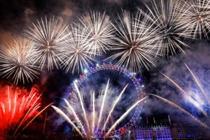 Nghệ An sẽ bắn pháo hoa tầm thấp ở 3 địa điểm trong đêm giao thừa