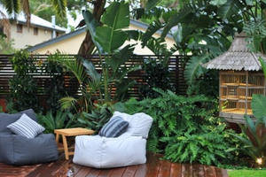 Say tình, vợ cầm sổ đỏ đổi đời cho trai trẻ