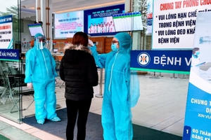 Bộ Y tế yêu cầu tăng cường phòng chống COVID-19 dịp Tết Nguyên đán