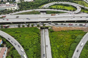 Giao thông Hà Nội thông thoáng trong ngày đầu nghỉ lễ