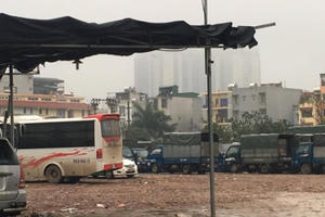 UBND Thành phố Hà Nội yêu cầu xử lý bãi xe không phép tại phường Mễ Trì