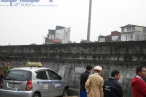 Vụ xe taxi đâm 2 bà cháu: Ai là người cầm lái gây tai nạn?