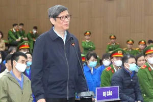 Cựu bộ trưởng Bộ Y tế Nguyễn Thanh Long nói gì sau khi nhận 2,25 triệu USD tiền "cảm ơn"