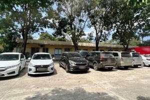 Tạm giữ đối tượng thuê 10 chiếc ô tô mang đi cầm cố lấy tiền tiêu xài