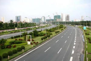 Hà Nội tổ chức lại giao thông trên đại lộ Thăng Long để sửa chữa