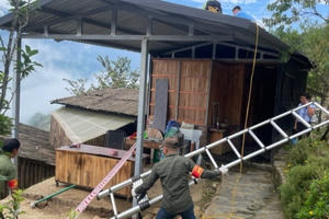 Cưỡng chế tháo dỡ công trình sai phạm tại điểm check in Best View tại Sa Pa