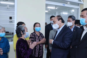 Thủ tướng Nguyễn Xuân Phúc thăm và tặng quà Tết tại Trung tâm Bảo trợ xã hội tỉnh Quảng Nam
