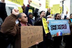 Thẩm phán Mỹ chặn sắc lệnh nhập cư của ông Trump