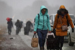 Bộ GD&ĐT: 12 du học sinh Việt Nam tại Ukraine hiện an toàn