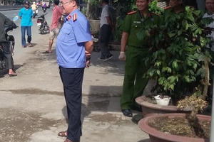 Truy bắt kẻ nợ tiền “xăm mình” không trả lại còn đâm chết người