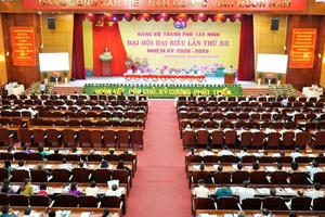 Khai mạc phiên trù bị Đại hội đại biểu Đảng bộ TP Tây Ninh , nhiệm kỳ 2020-2025