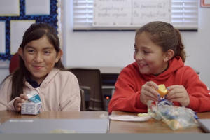 Sữa học đường phải có 21 vi chất dinh dưỡng, chuyên gia nói gì?