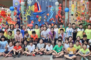 Vui Tết Trung thu cùng thiếu nhi trường Tiểu học Trưng Trắc Vui Tết Trung thu cùng thiếu nhi trường Tiểu học Trưng Trắc