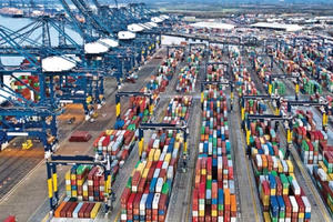 Chuỗi cung ứng toàn cầu năm 2022 vẫn tiềm ẩn nhiều rắc rối