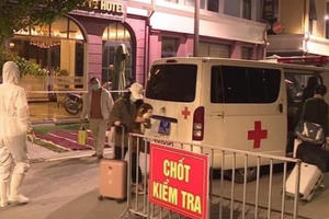 Đình chỉ PGĐ Trung tâm Y tế huyện Chương Mỹ do chủ quan trong công tác phòng chống dịch